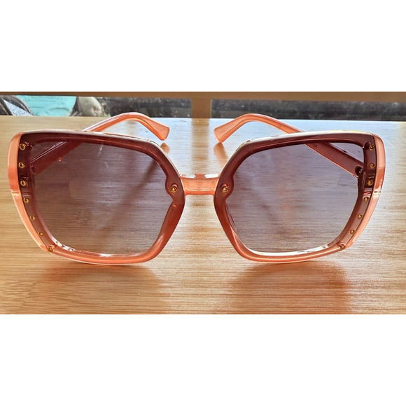 Oversized 100% UV Protection Sunglasses Pink Lightweight Fashion Stylish - Picture 1 of 9